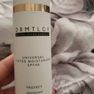 DRMTLGY Universal Tinted Moisturizer SPF 46